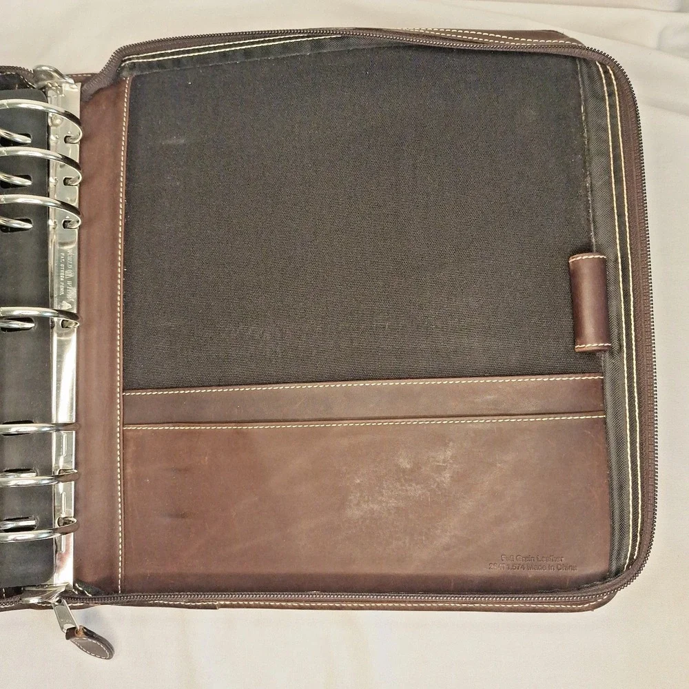 Franklin Covey 7 Ring Brown Leather Carry Handle Full Zip Briefcase Binder 3744